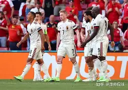 lol最新客户端下载-里昂训练开放日，国际比赛日回应争议引欢呼，欧联在即，细节决定成败(上港赛程2024)