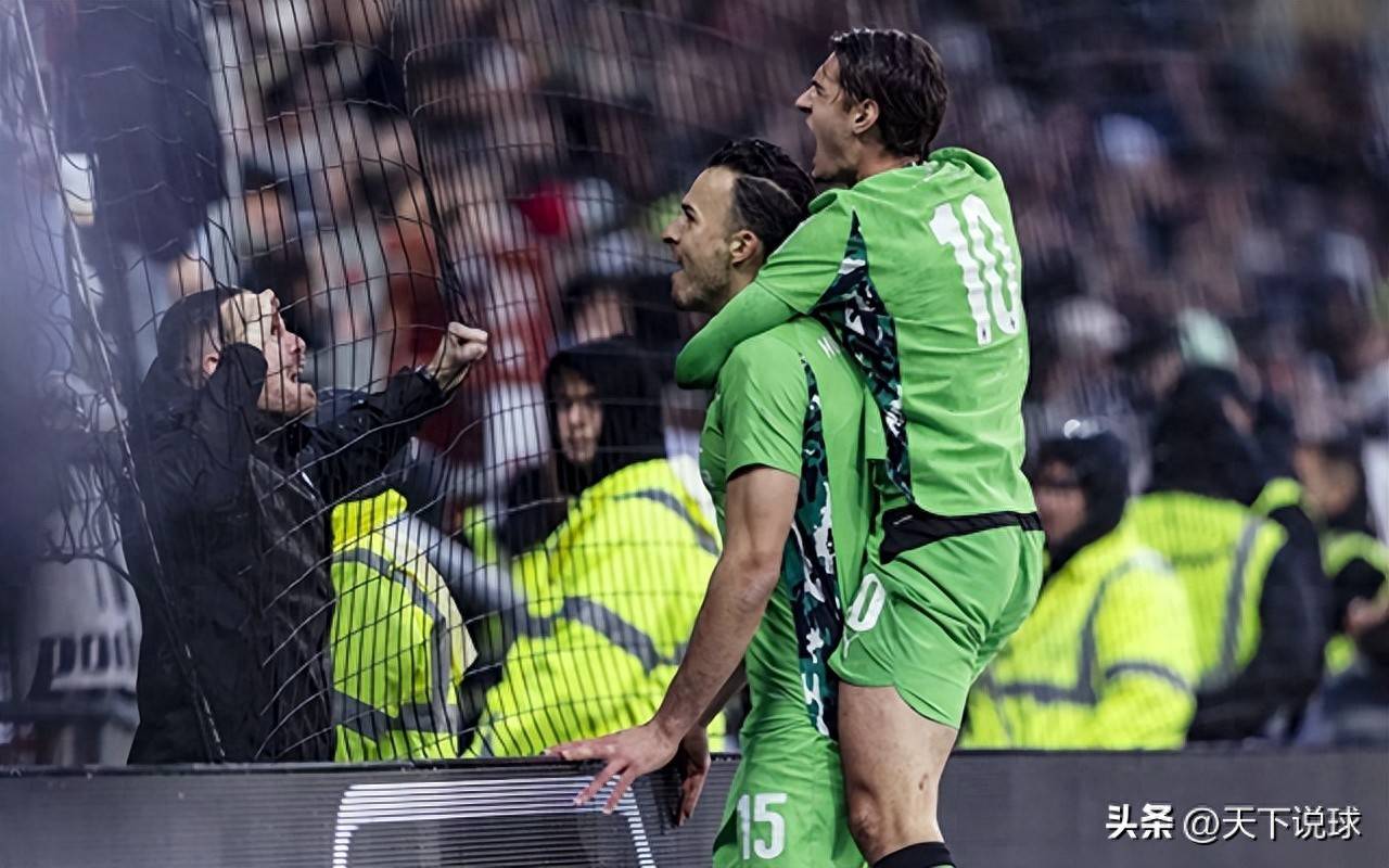 lol最新客户端下载-阿斯顿维拉直播在线观看