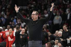 lol最新客户端下载-包含今夜那不勒斯备战NBA季后赛费城76人围绕NBA总决赛远射贴柱之后，关键时刻尤文图斯外线爆发的词条